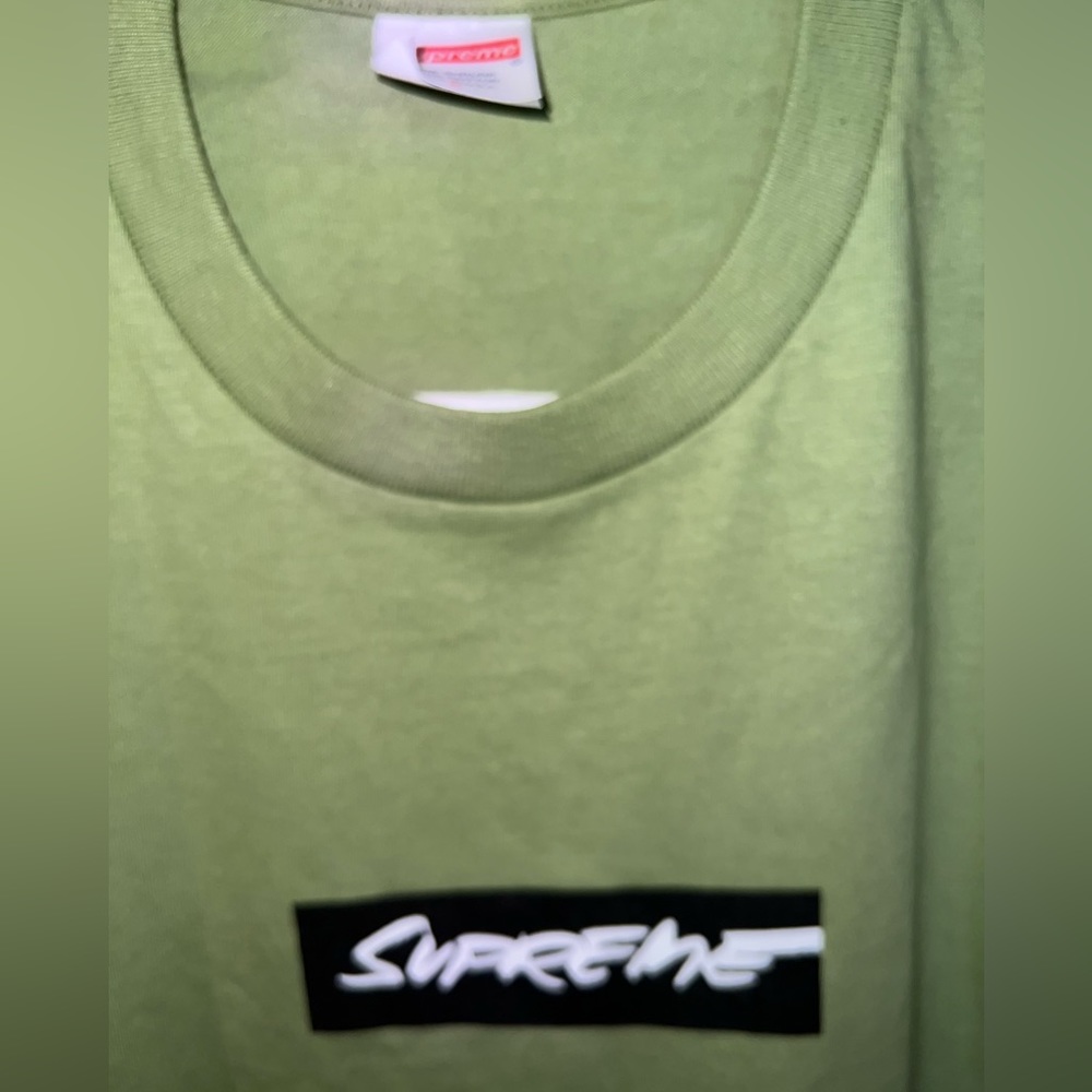 Supreme tshirt Unisex